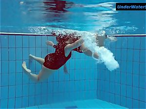 two steamy teens underwater