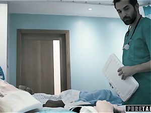 pure TABOO pervert doc Gives teenager Patient twat examination